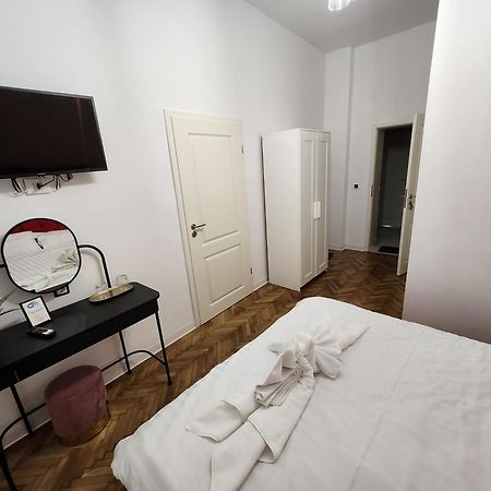 Pensiunea Ober Braşov Exterior foto